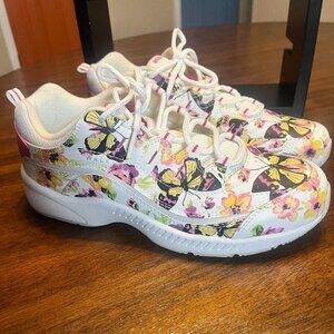 Easy Spirit Seromy Walk Run Shoes in Floral & Butterfly Pattern Size 7.5W